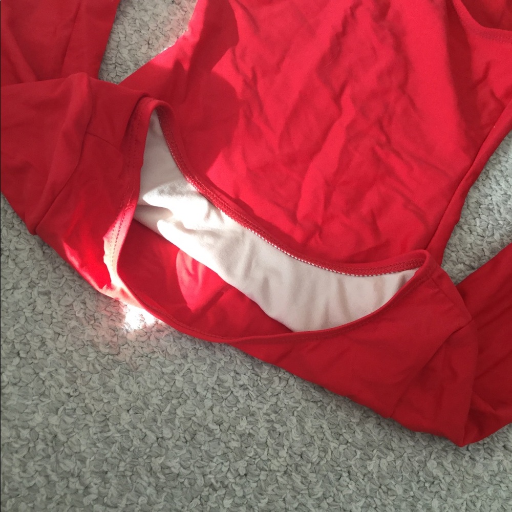 Red leotard - Picture 4 of 6